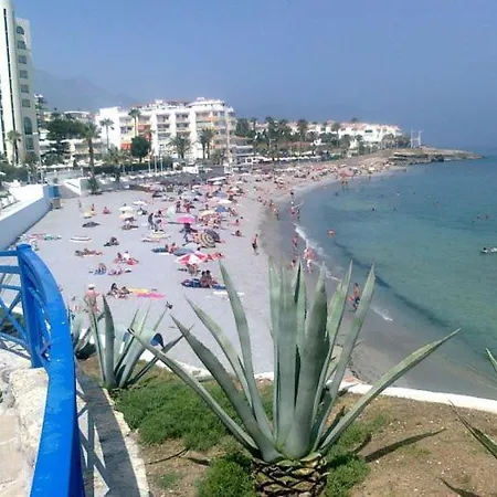 Lägenhet Rivas, Junto A La Playa Torrecilla Nerja